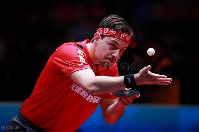 法国队力克日本队，奥恰洛夫高光表现