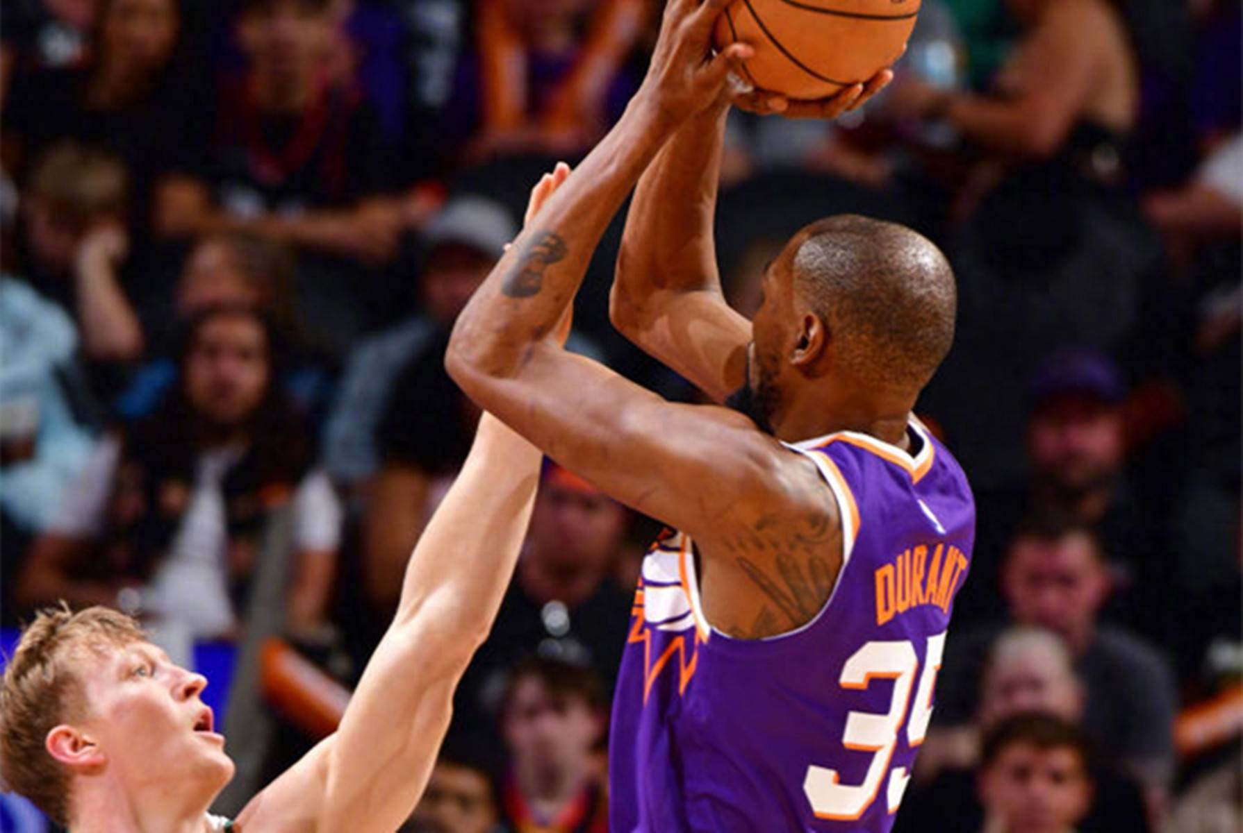 雄鹿绝杀立陶宛男篮，特雷杨统治全场