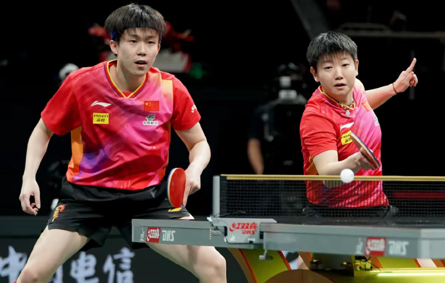 中国乒乓球队完胜德国乒乓球队，波尔关键制胜
