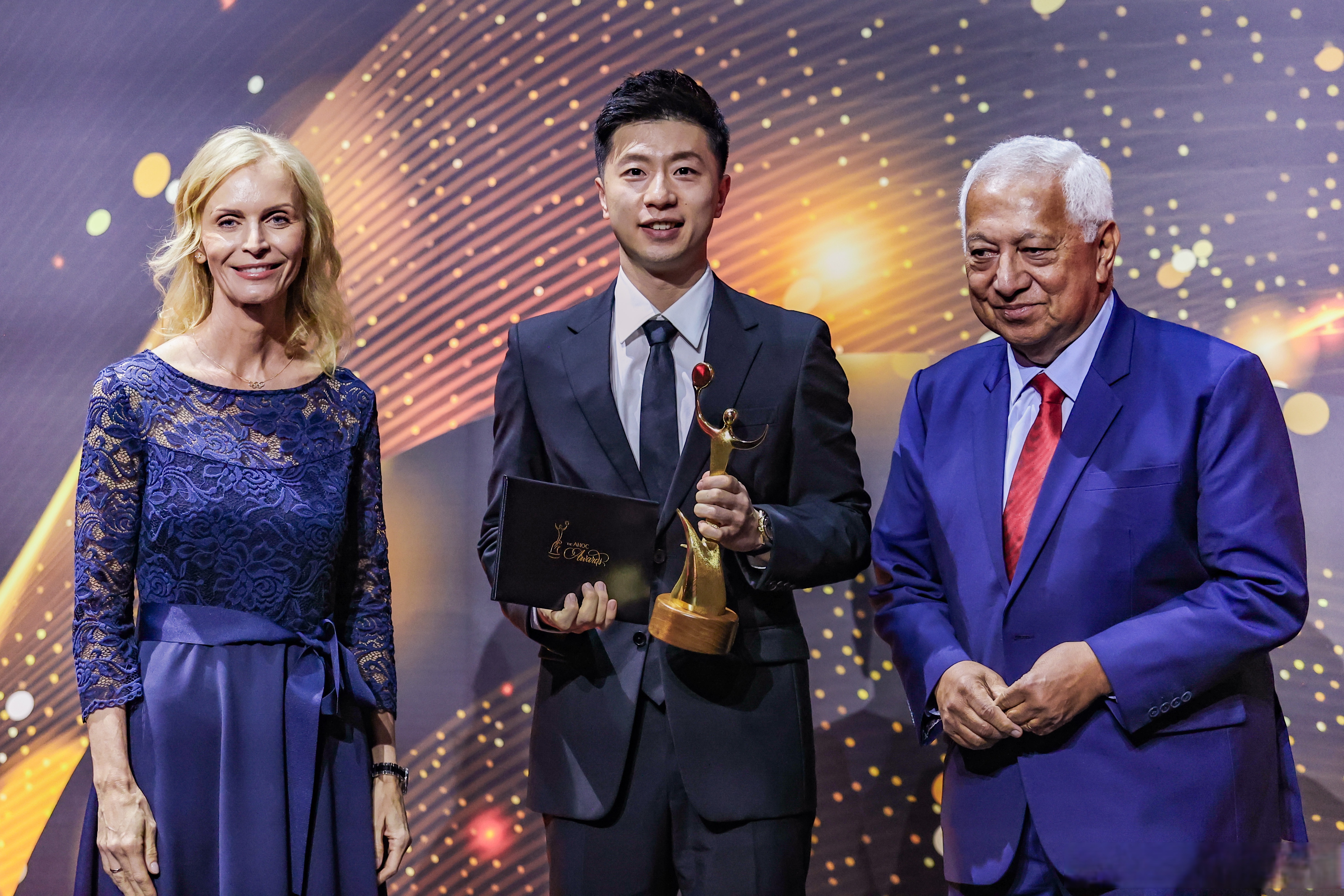 德国队碾压奥地利队，马龙惊艳四座