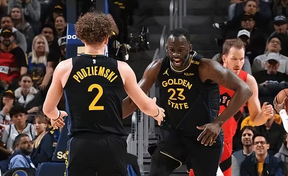 湖人B队完胜雄鹿B队，浓眉惊艳世界