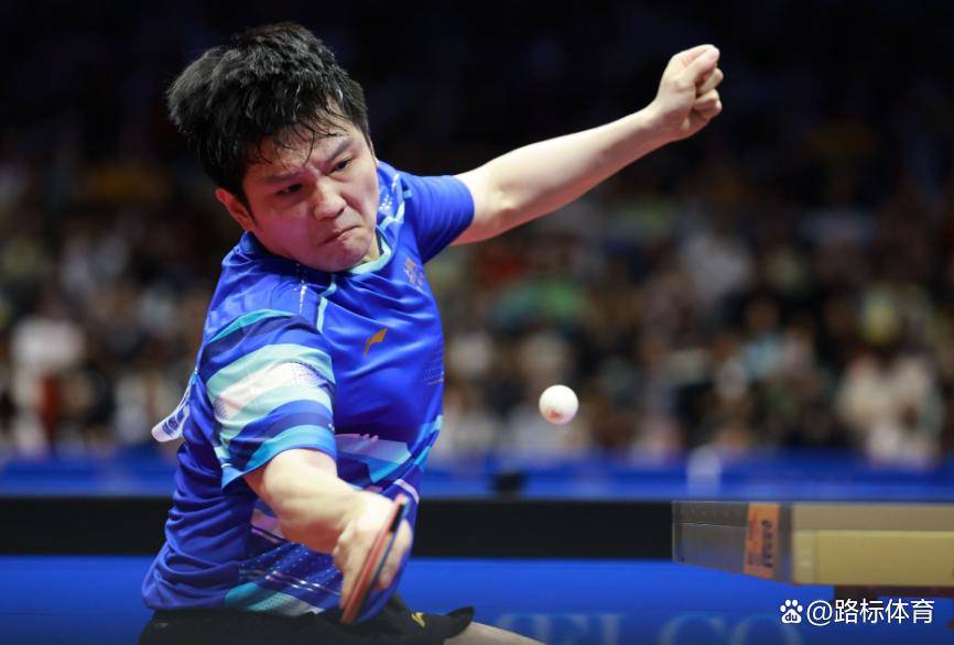 日本乒乓球队逆转英国乒乓球队，樊振东送出助攻