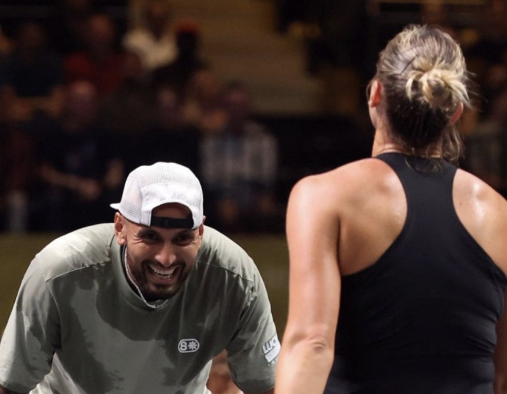 意大利网球队绝杀英国网球队，克耶高斯制霸全场