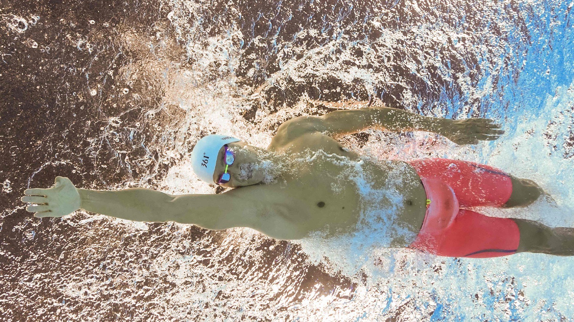 新王登基，拉梅洛·鲍尔在总决赛之夜的统治时刻